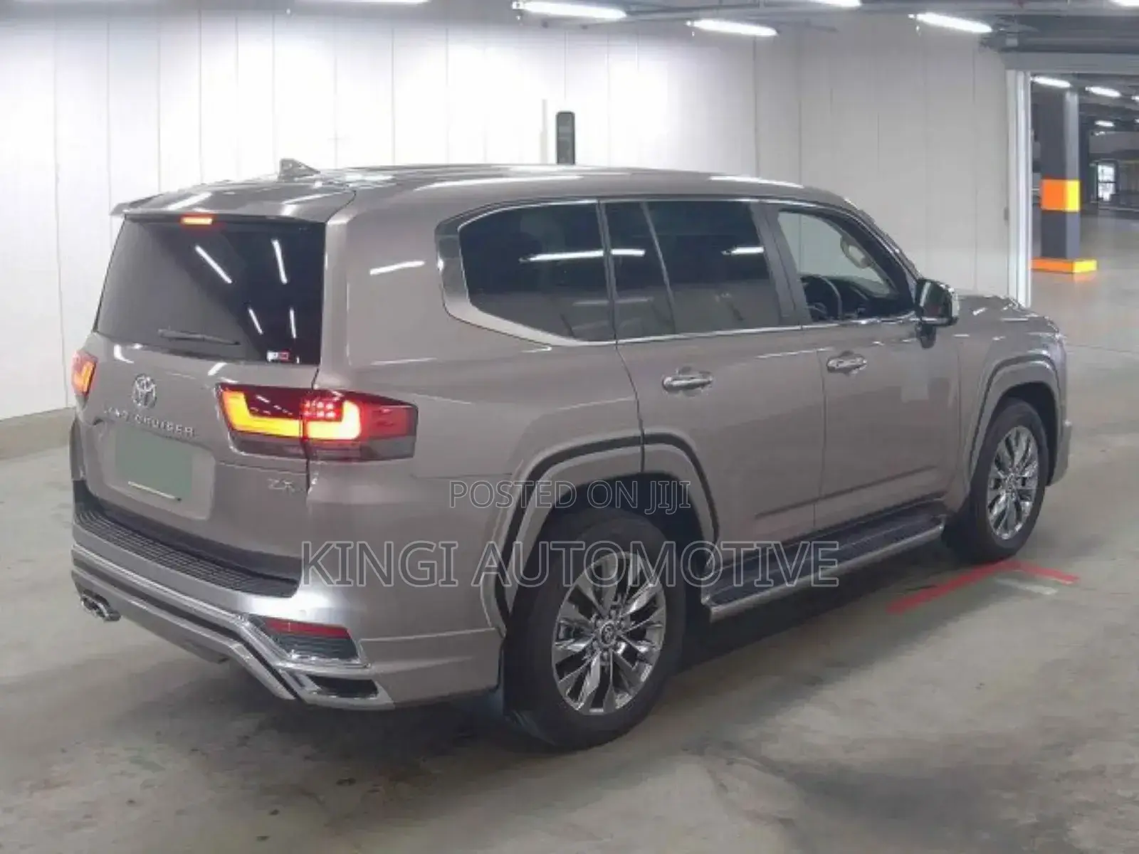 Toyota Land Cruiser 2024 Gray