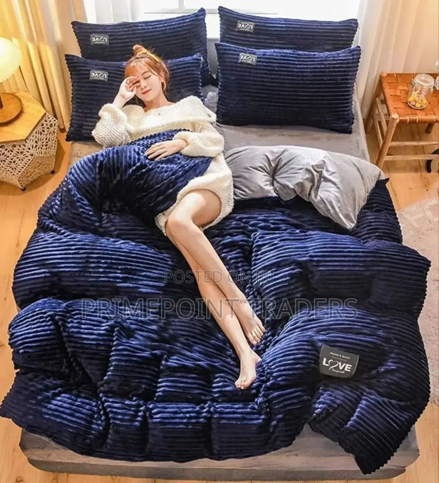 6 by 7velvet Duvet