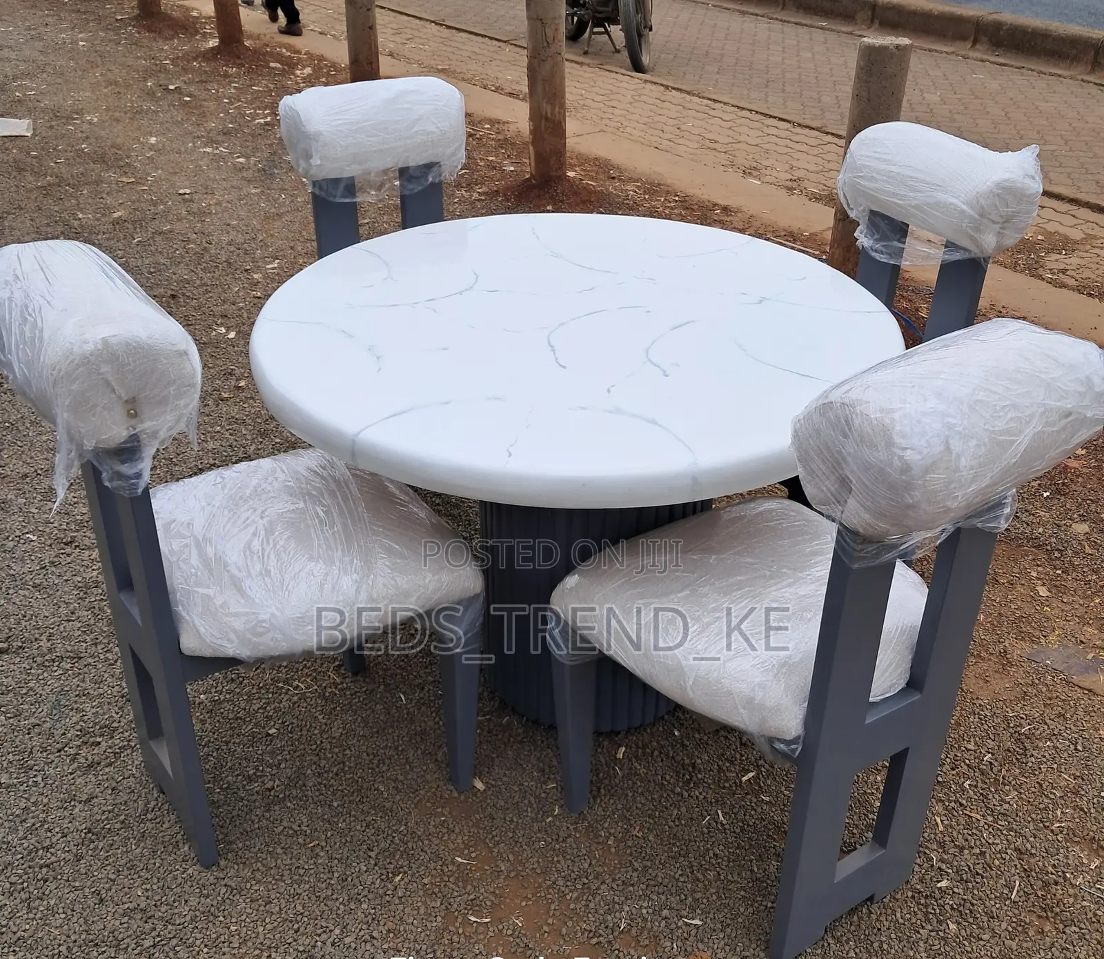 Sophisticated 4 Seater Dining Set