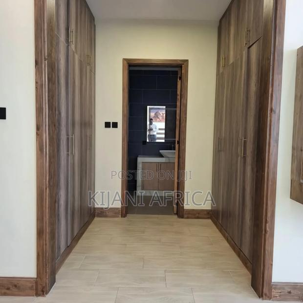 4bdrm Maisonette in Ruaka for sale - thumbnail 9