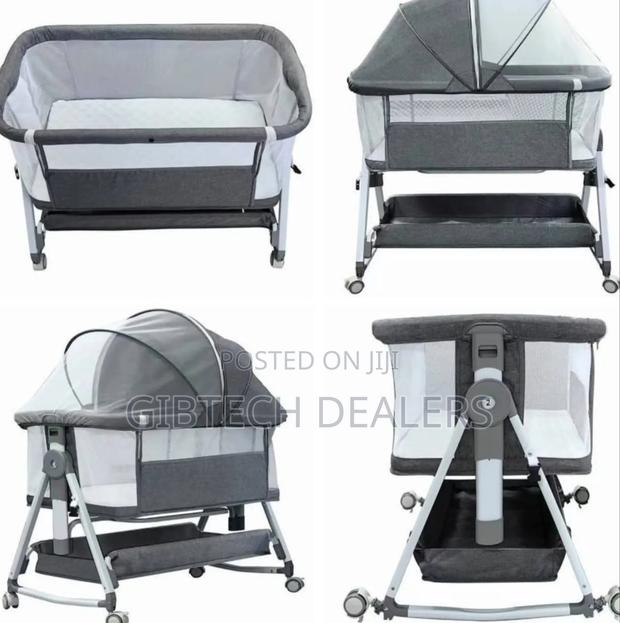 Baby Co Sleeper Bassinet With Wheels - main view