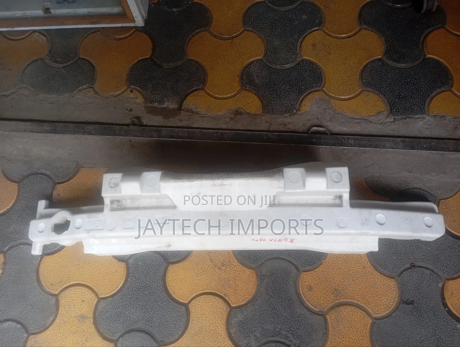 Vitz New Model Bumper Support