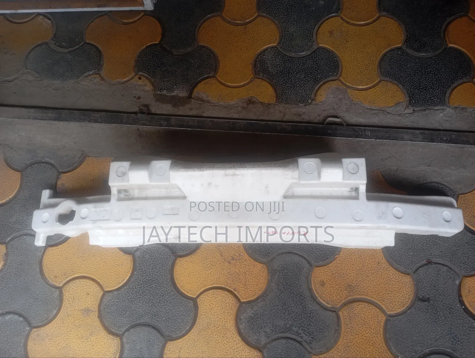 Vitz New Model Bumper Support