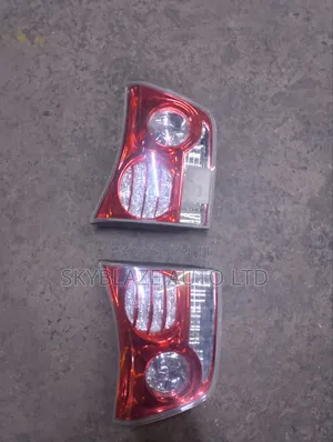 Toyota Harrier 240 Boot Lights