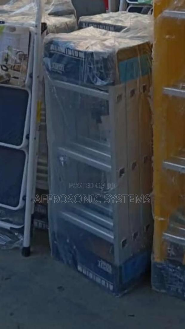 4by3 Multipurpose Folding Aluminium Ladder 12ft - main view