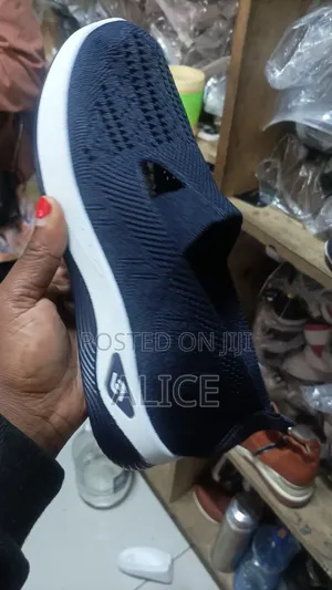 Ladies Breathable Shoes