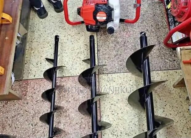 Earth Auger - thumbnail 3