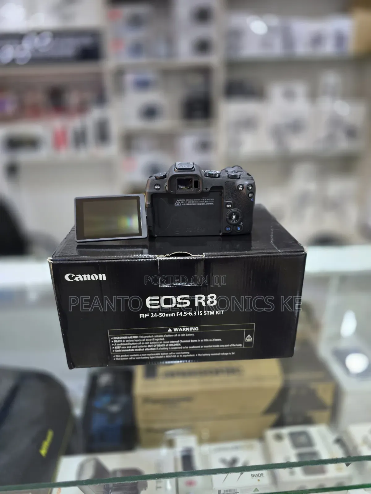 Canon Eos R8 Mirrorless Camera With Rf 24-50mm F/4.5-6.3 Is