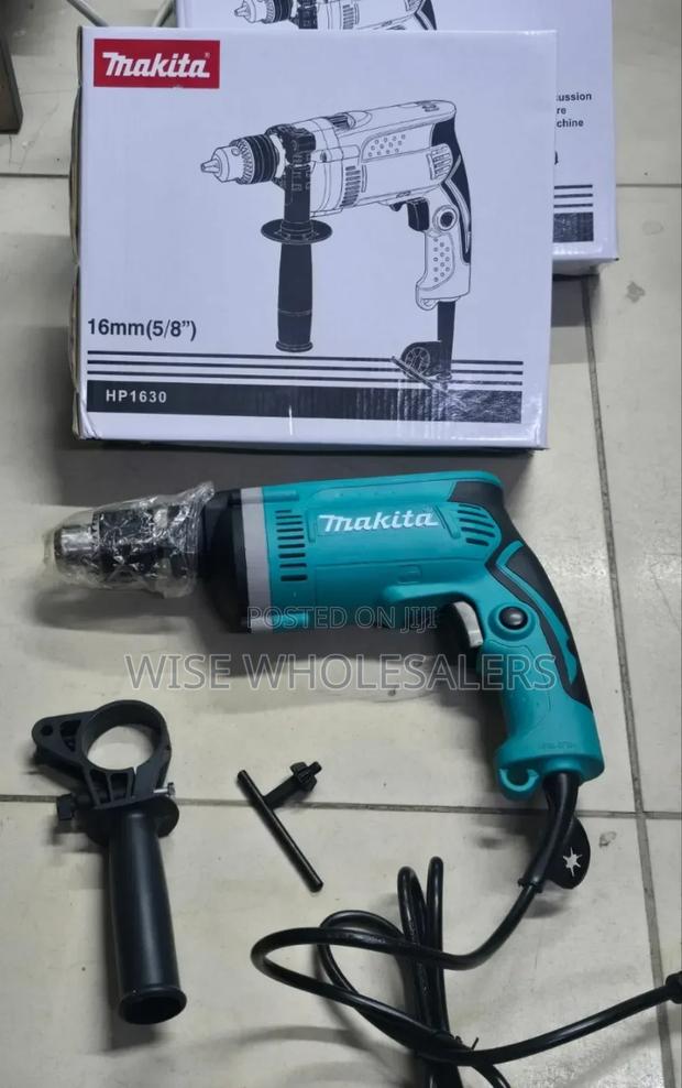 Makita 1630 Hammer Drill√°°