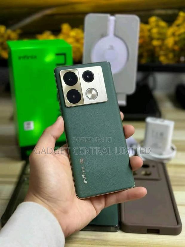 New Infinix Note 40 Pro Plus 5G 256 GB Green