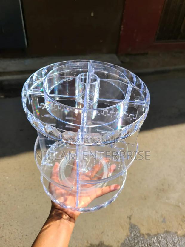 High End Luxury Rotating Makeup Organizer - thumbnail 3