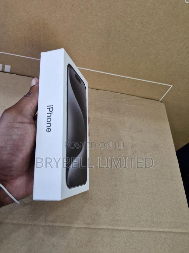 New Apple iPhone 15 Pro 256 GB Black - thumbnail 5