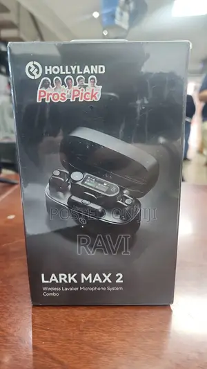 Hollyland Lark Max 2 Combo 4-Person Wireless Microphone
