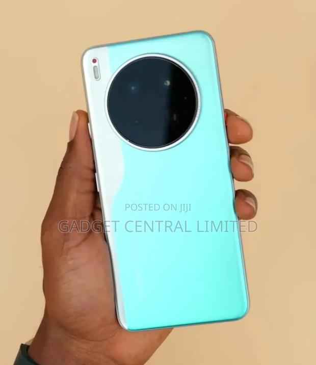 New Tecno Camon 40 Premier 256 GB Green - thumbnail 3