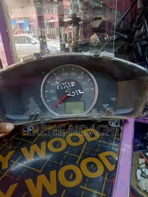 Axio 2012 Clock