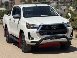 Toyota Hilux 2.4 Diesel 2020 Pearl