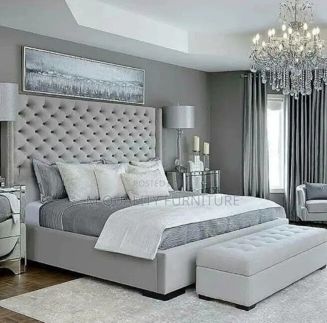 Gray 6 by 6 Classic Bed With Ottoman