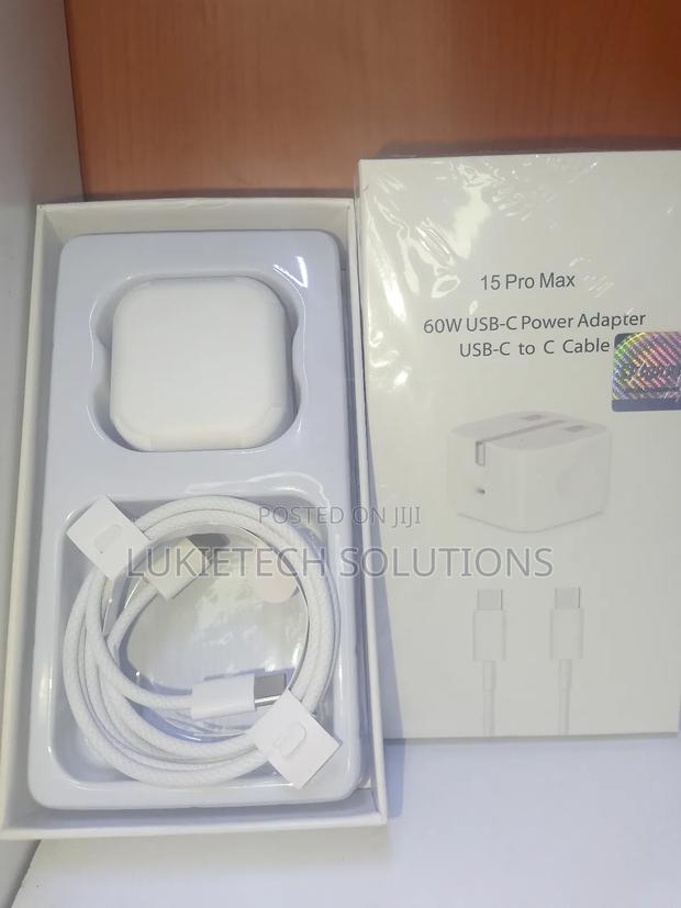 iPhone 15 Pro Max Original Charger (60watts) - main view