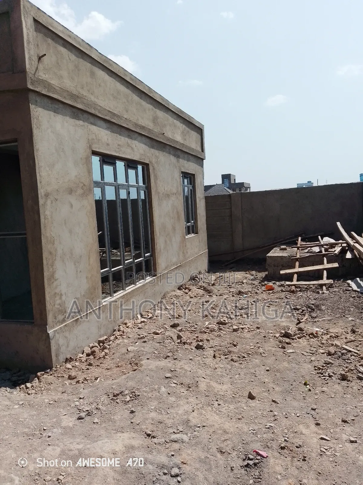 3 Bedrooms Bungalow For Sale