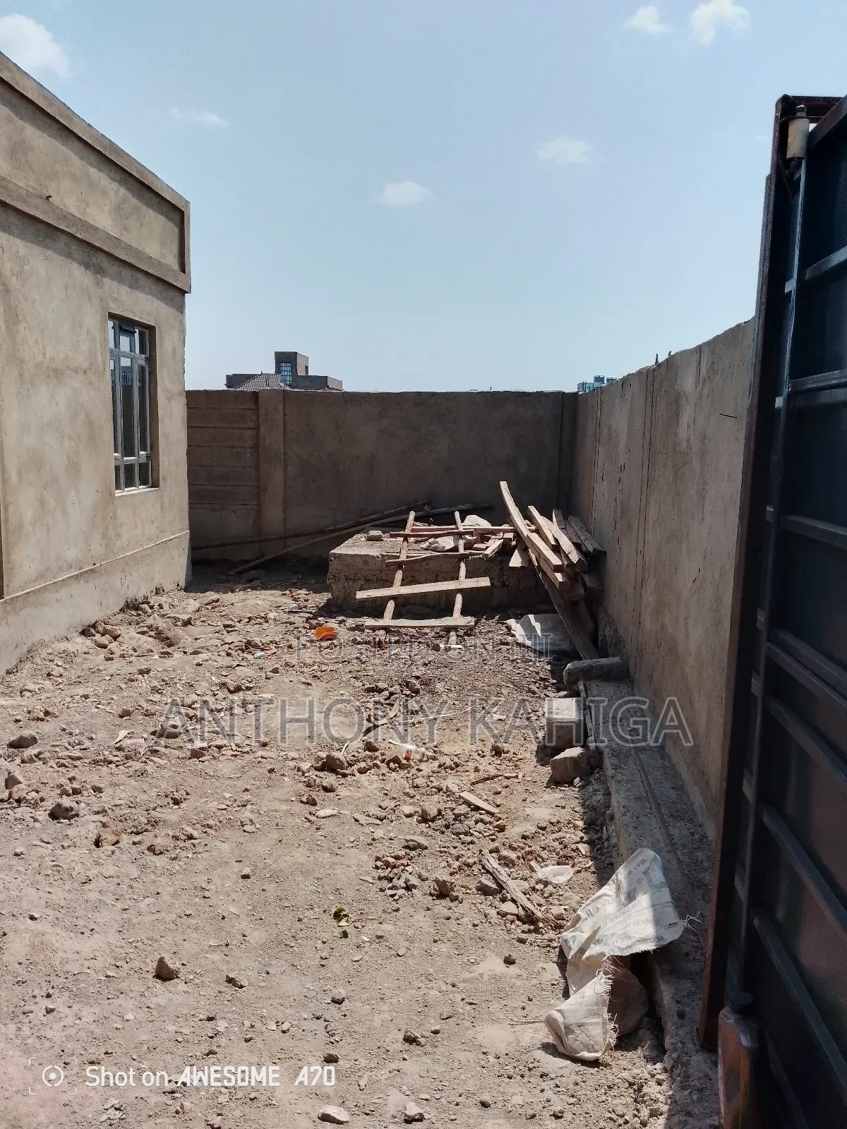 3 Bedrooms Bungalow For Sale