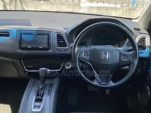 Honda Vezel 2018 Gray