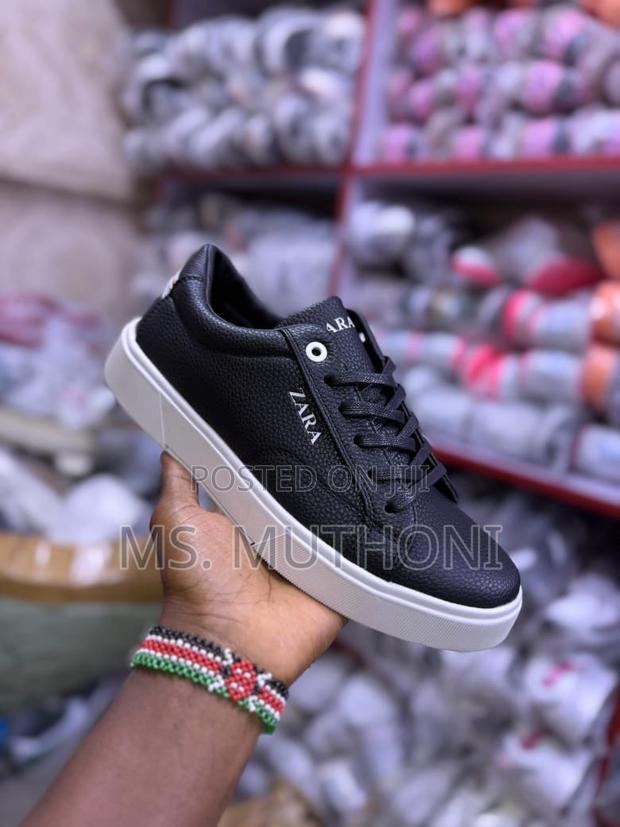 Quality Zara Smart Casuals for Men Size 40-45 - thumbnail 3