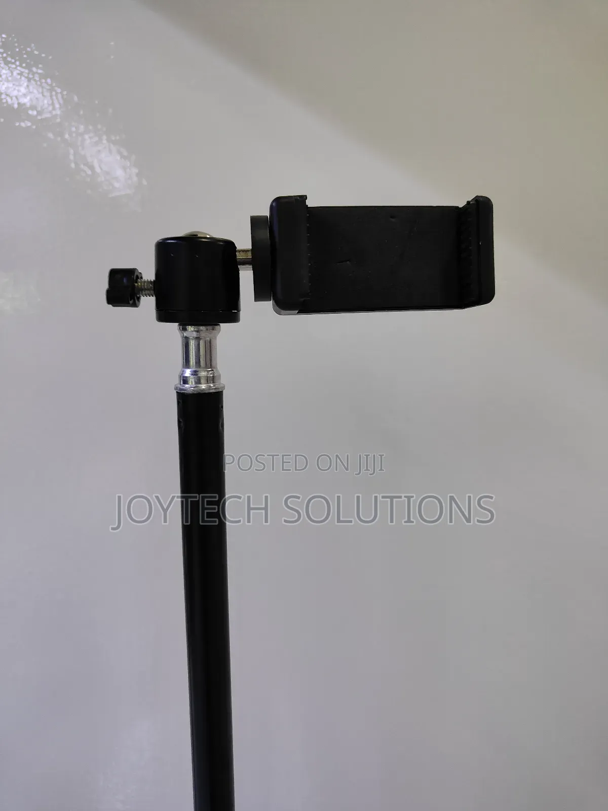 Light Stand 2.1 Tall Phone Holder