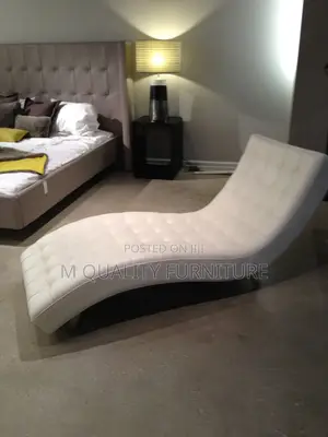 Classic Elegant Quality Couch