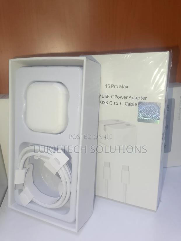 15 Pro Max Charger With Original Fast Charging Cable - main view