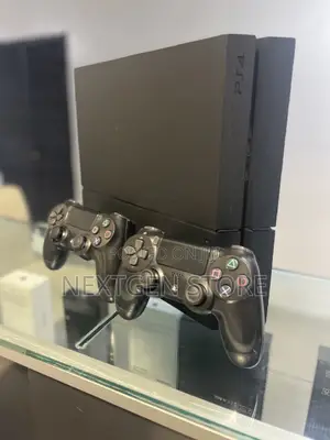 Ps4 Standard With 2 Controllers Fc 25