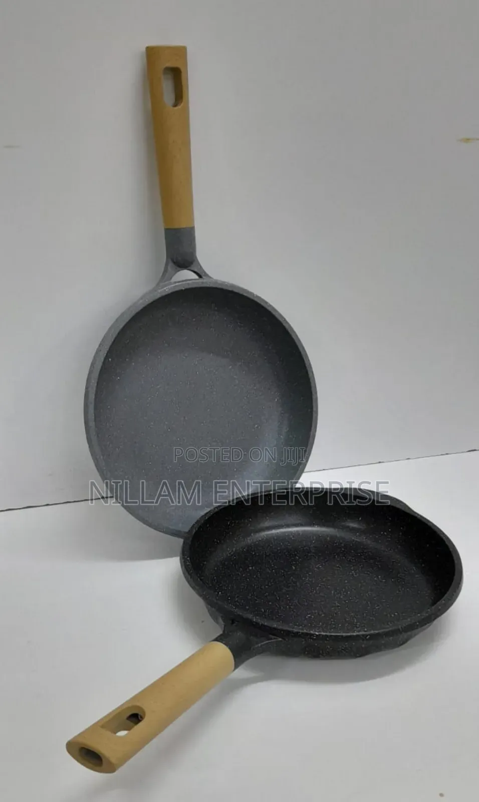 MGC Co. Heavy Gauge Granite Frying Pan