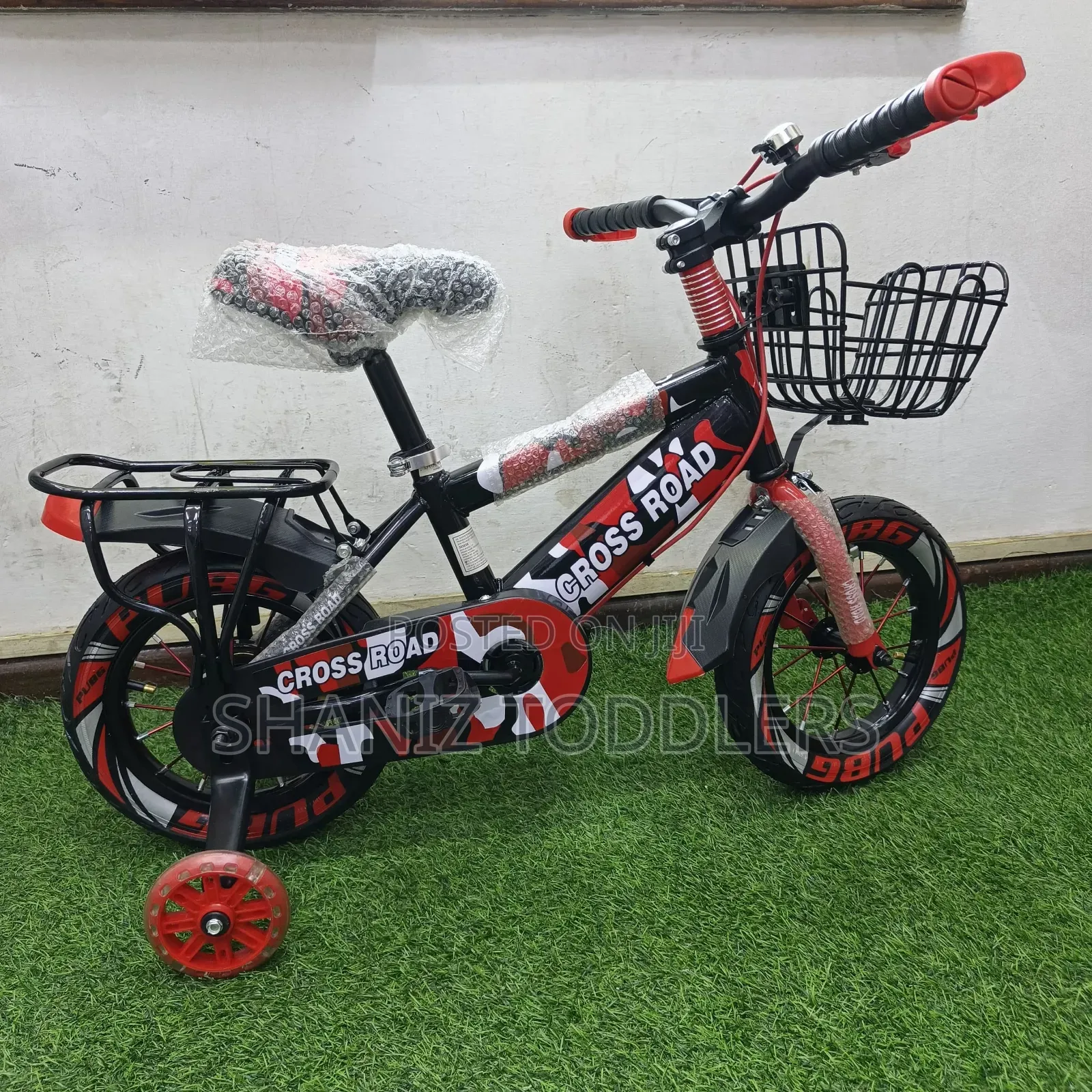 Kids Bike With Support Wheels (Size 12)