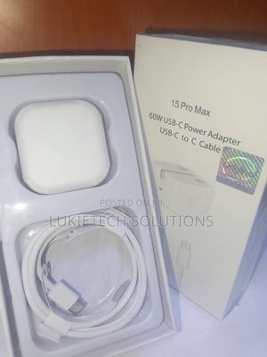 60 Watts iPhone 15 Pro Max Traveller Adapter Charger , Cable - main view