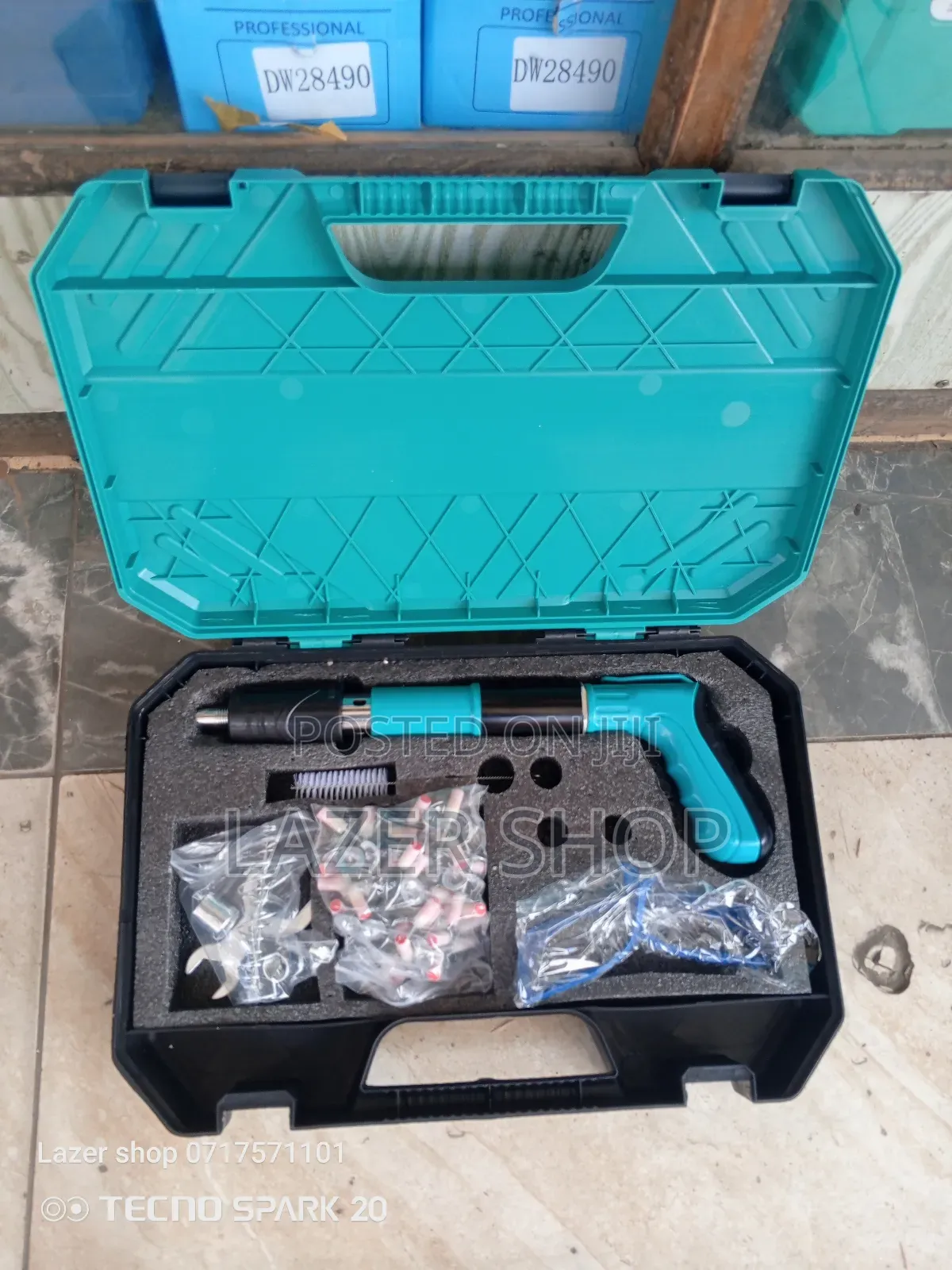 Manual Rivet Gun Machine