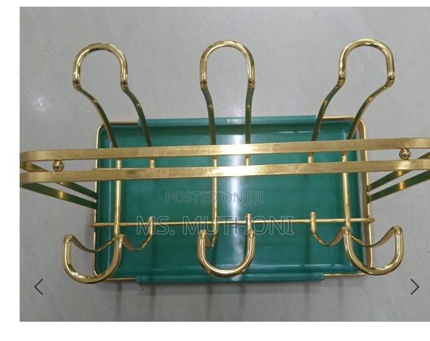 Rotating Golden Rack 6pc Glass Holder Plus Drain Tray - thumbnail 4