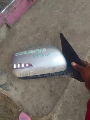 Suzuki Escudo Side Mirror