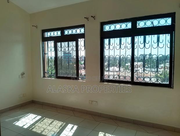 1bdrm Bedsitter in Beach Road Estate, Nyali for rent - main view