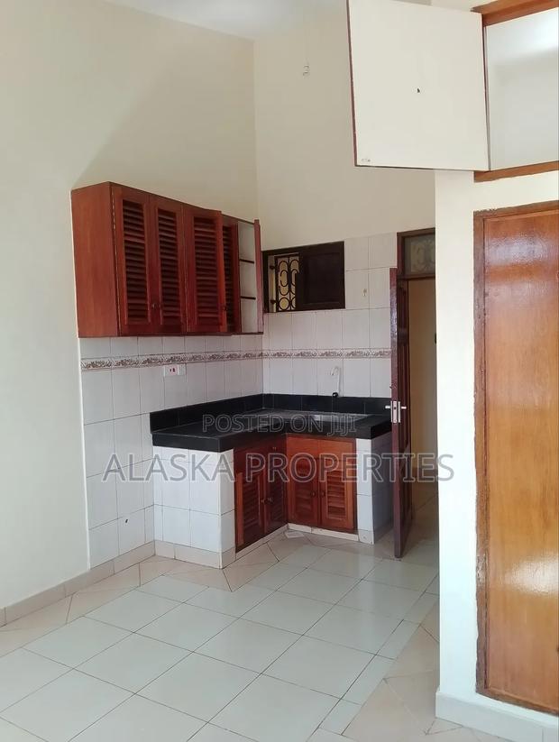 1bdrm Bedsitter in Beach Road Estate, Nyali for rent - thumbnail 10