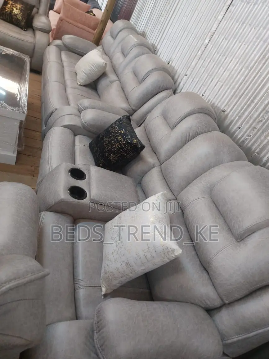Contemporary 5 Seater Semi Recliner Sofa 3,1,1