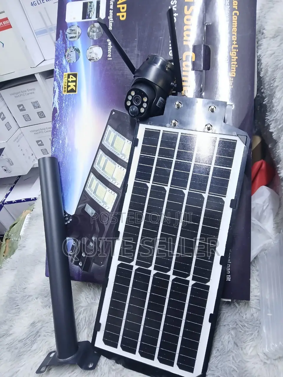 Outdoor Installation 4g Wifi Solar Street Light Camera