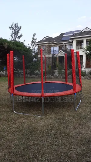 10ft Round Trampoline With Zip Net