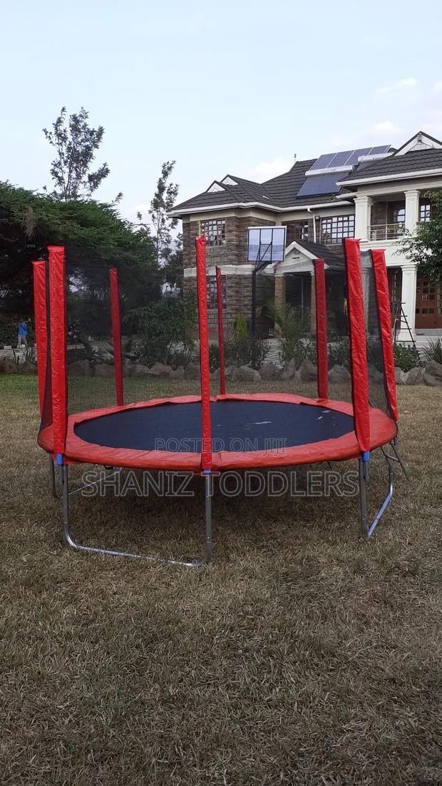 10ft Round Trampoline With Zip Net