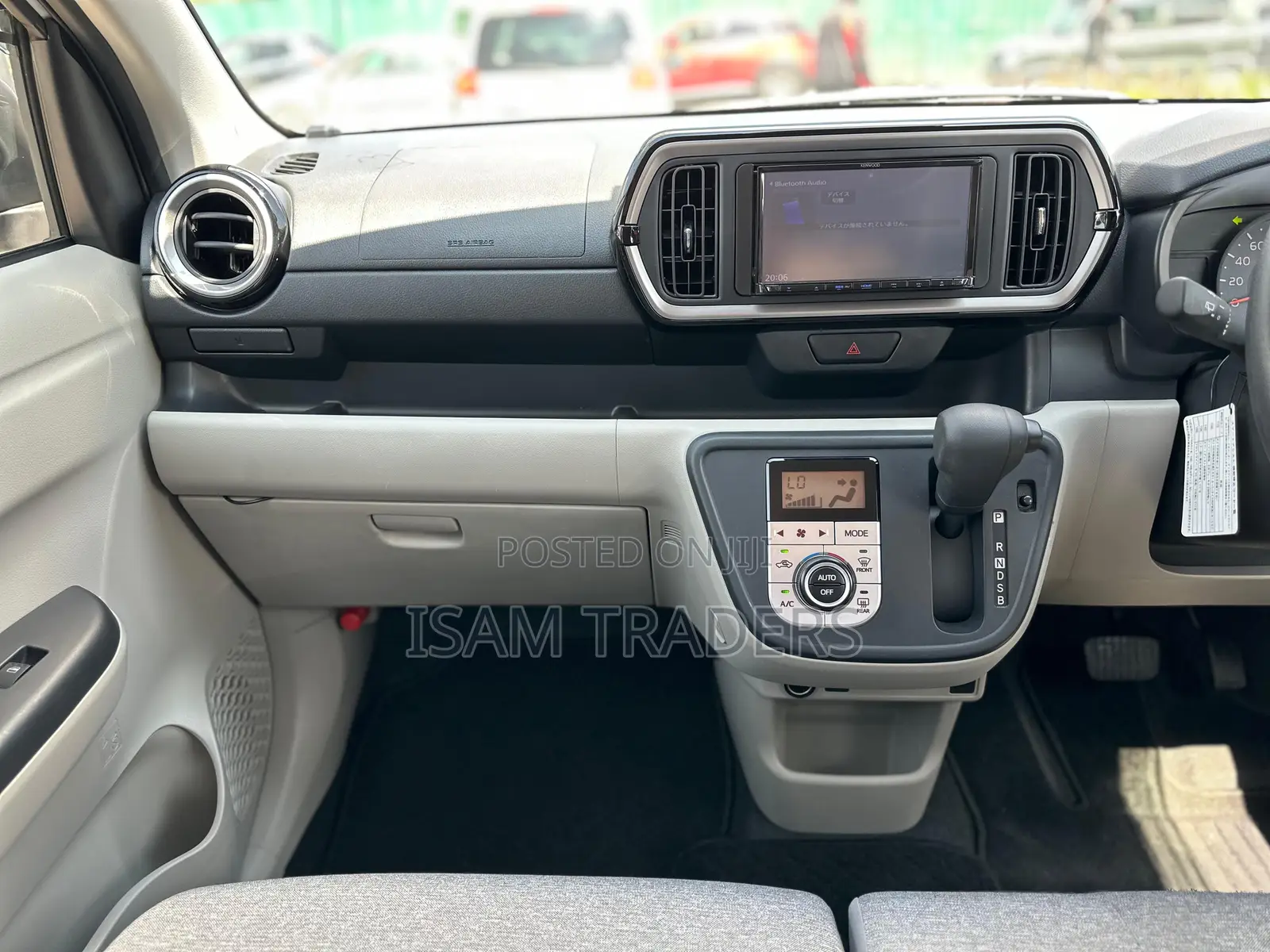 Daihatsu Boon 2019 White