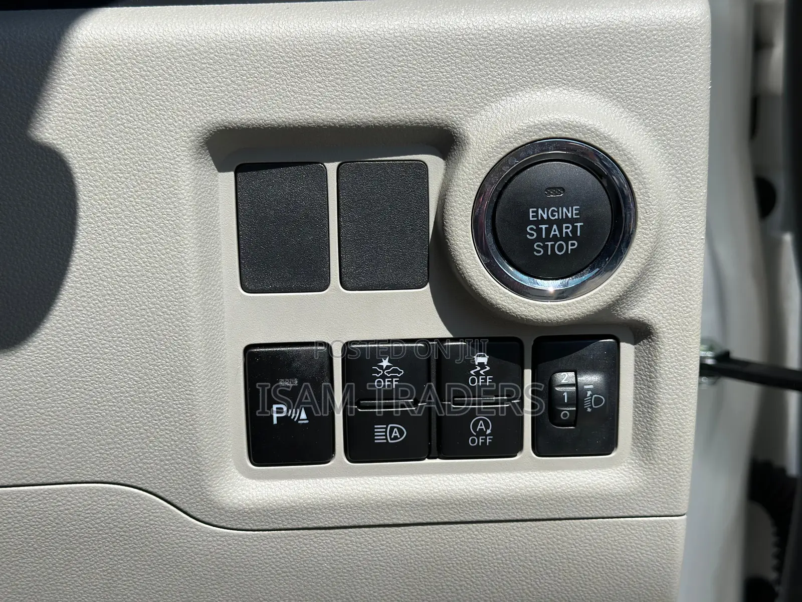 Daihatsu Boon 2019 White