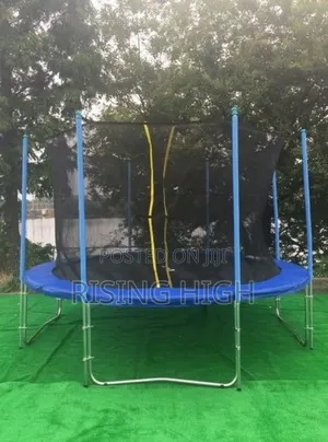 Outdoor Trampoline 10ft – Ideal Gift for Kids