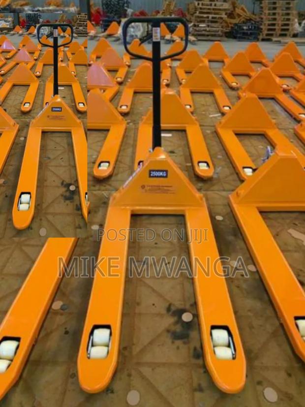 3 Tonnes Pallet Trucks/ 3000kg - main view