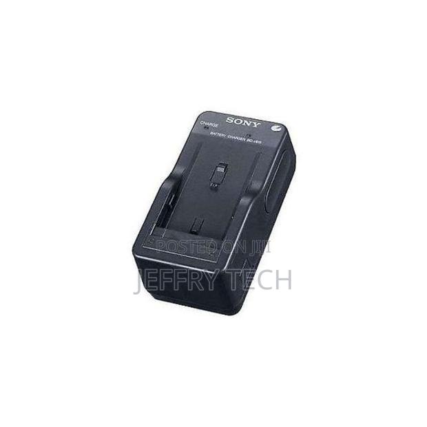 Bc-V615 Battery Charger for Np-F970, Np-F770, and Np-F550 Ba