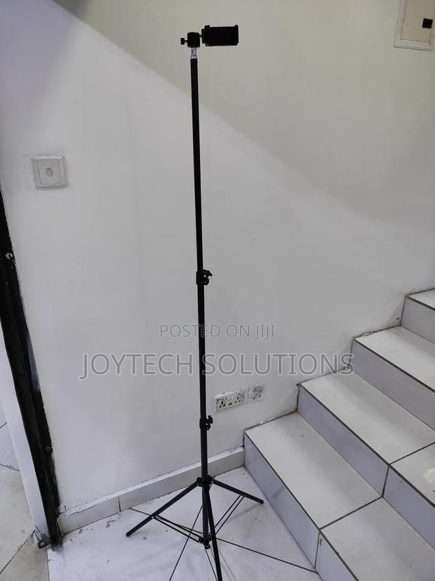Tripod Light Phone Holder Stand. Portrait Landscape 2.1 M