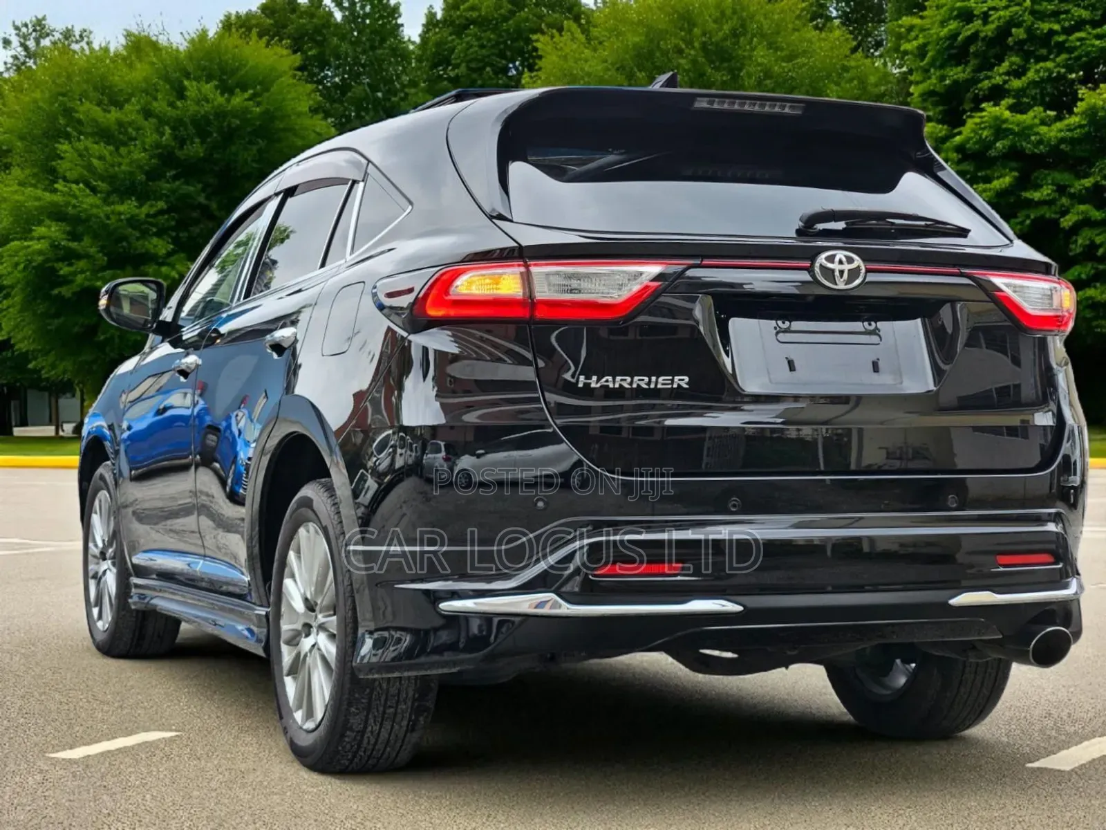 Toyota Harrier 2.0 2019 Black