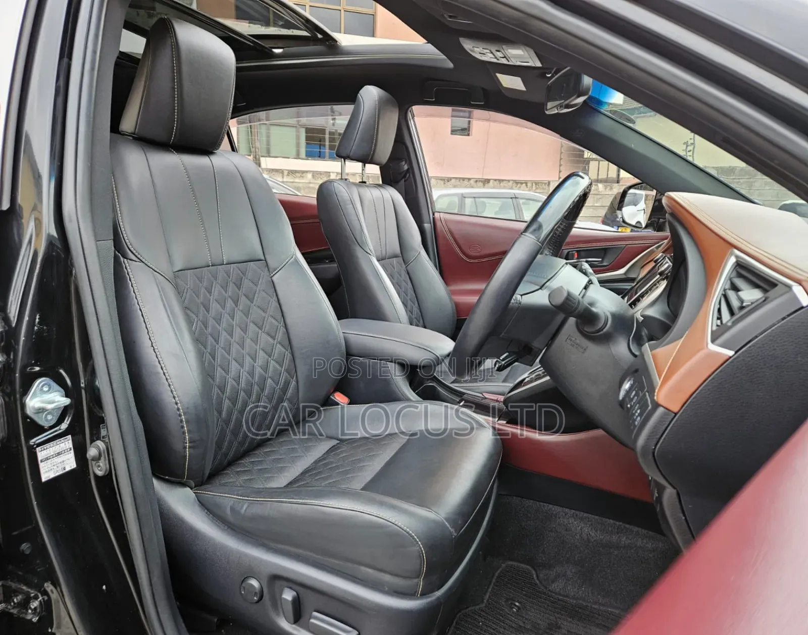 Toyota Harrier 2.0 2019 Black